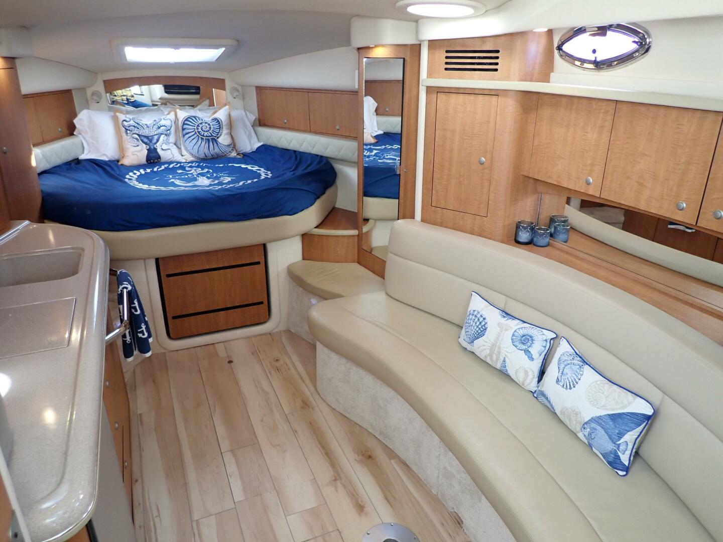 2006 Sea Ray 340 Sundancer - Image 18