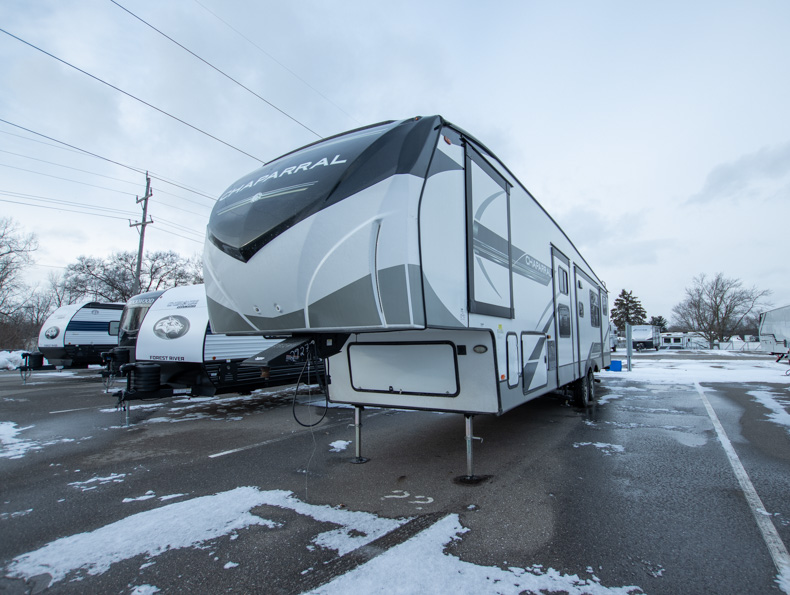 2022 Coachmen Chaparral 373MBRB - Image 4
