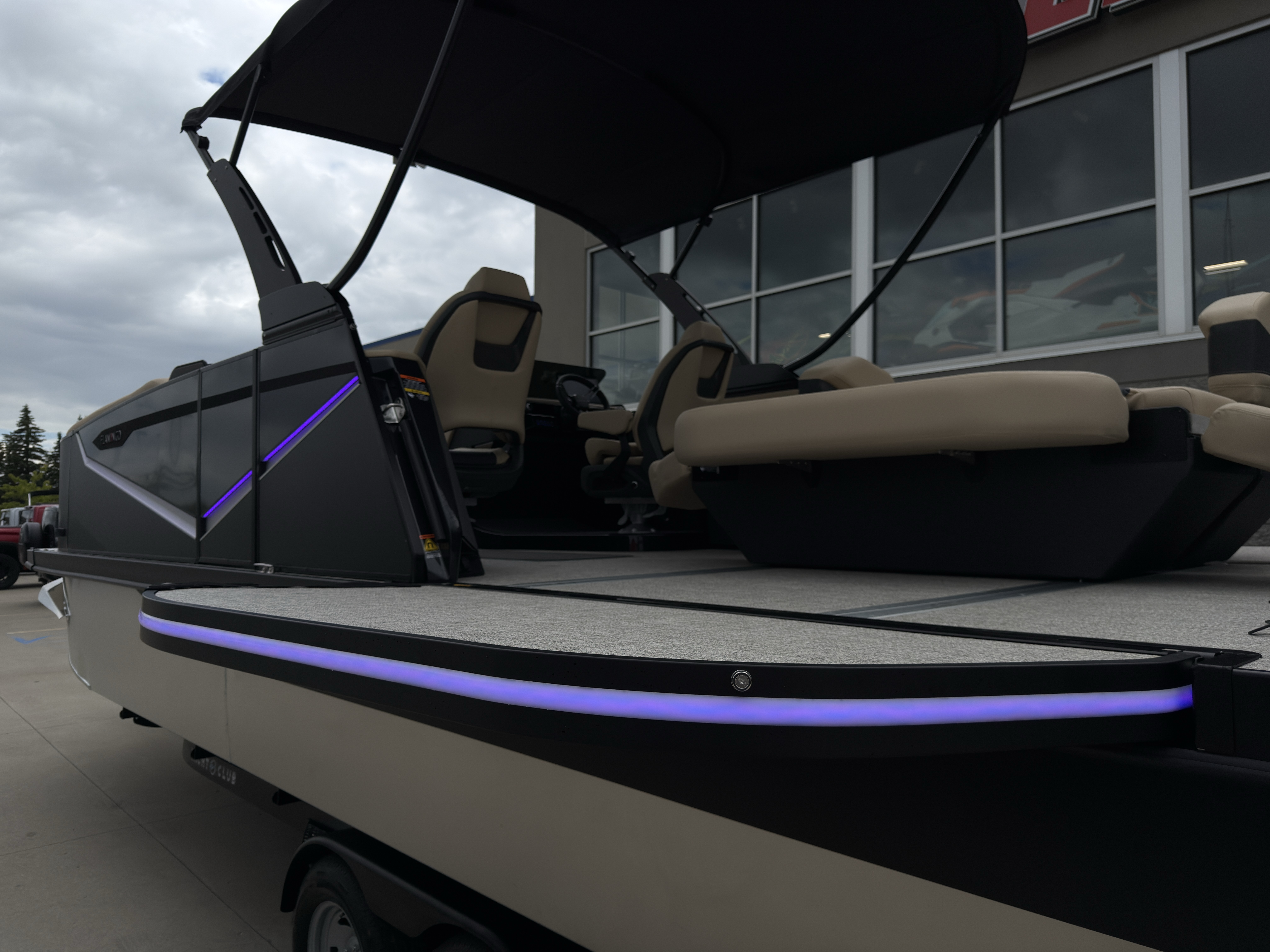 2027 Flamingo Rove 245 - Image 33