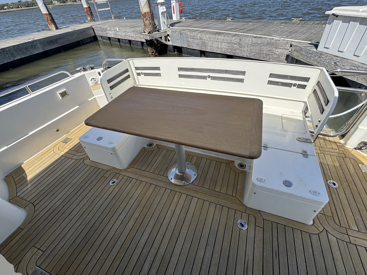 2019 Sabre 45 Express - Image 8