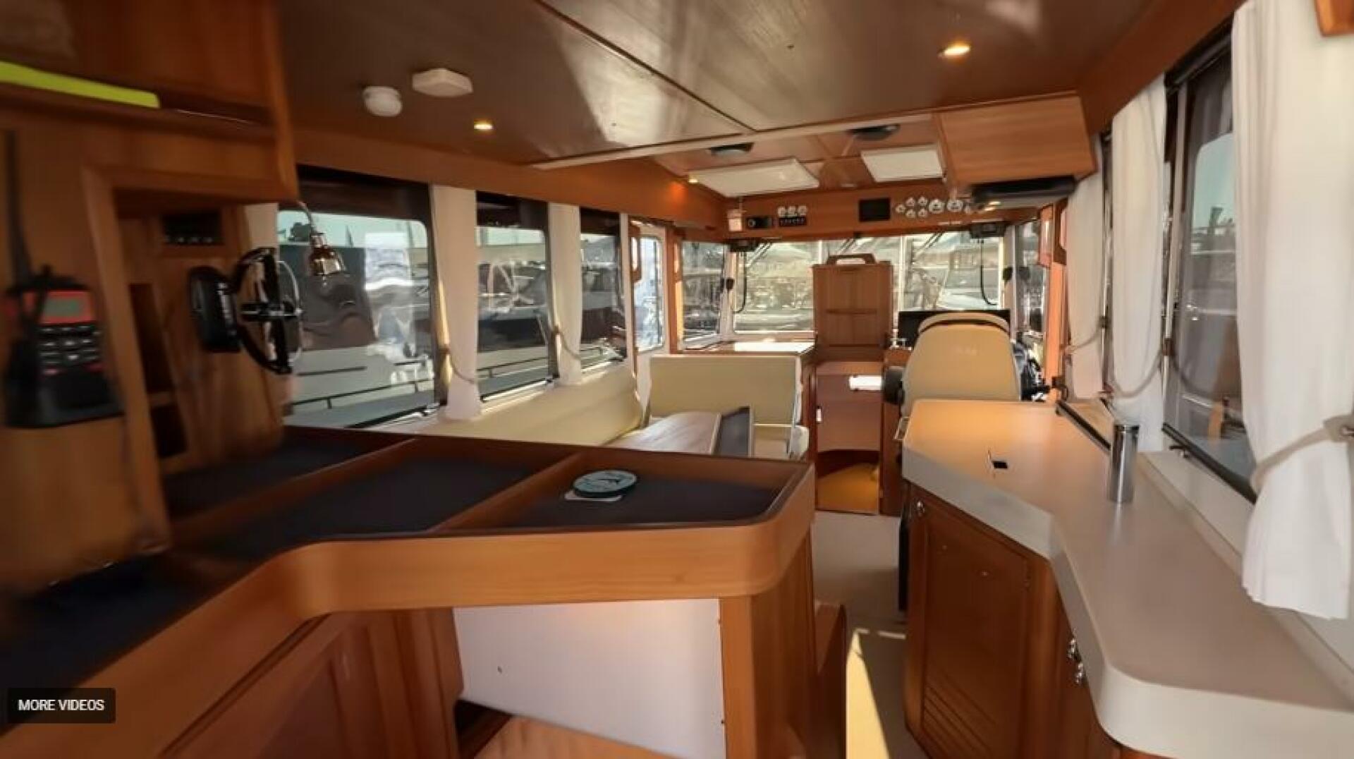 2025 Targa 37 Flybridge - Image 31