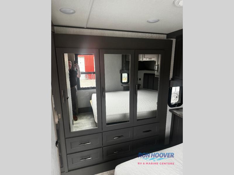 2023 GRAND DESIGN 395 - Image 22