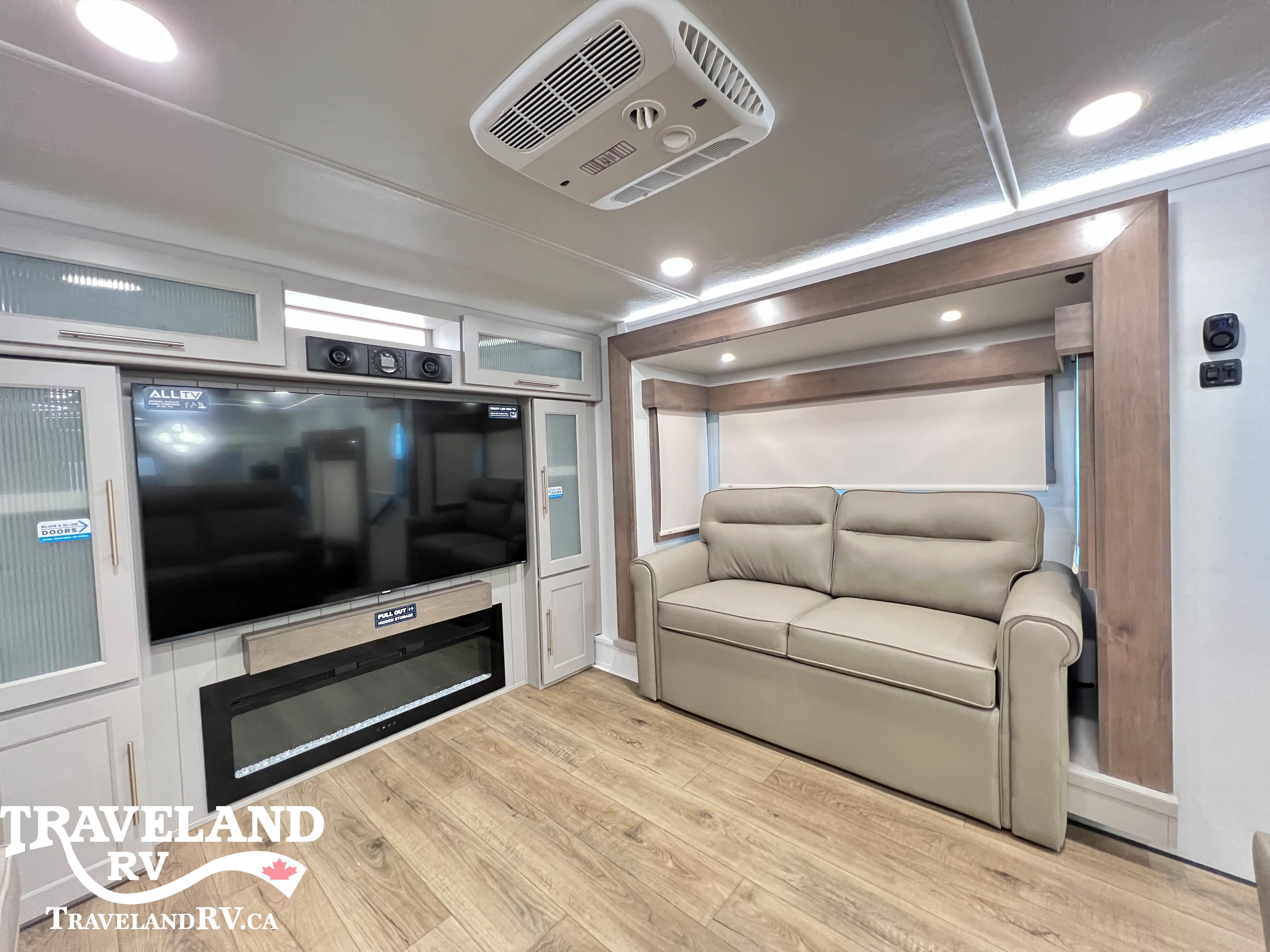 2026 Alliance RV Paradigm 385FL - Image 8