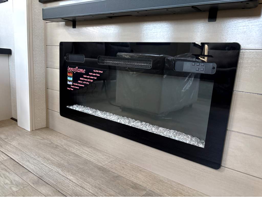 2026 JAYCO PINNACLE 36FBTS - Image 12