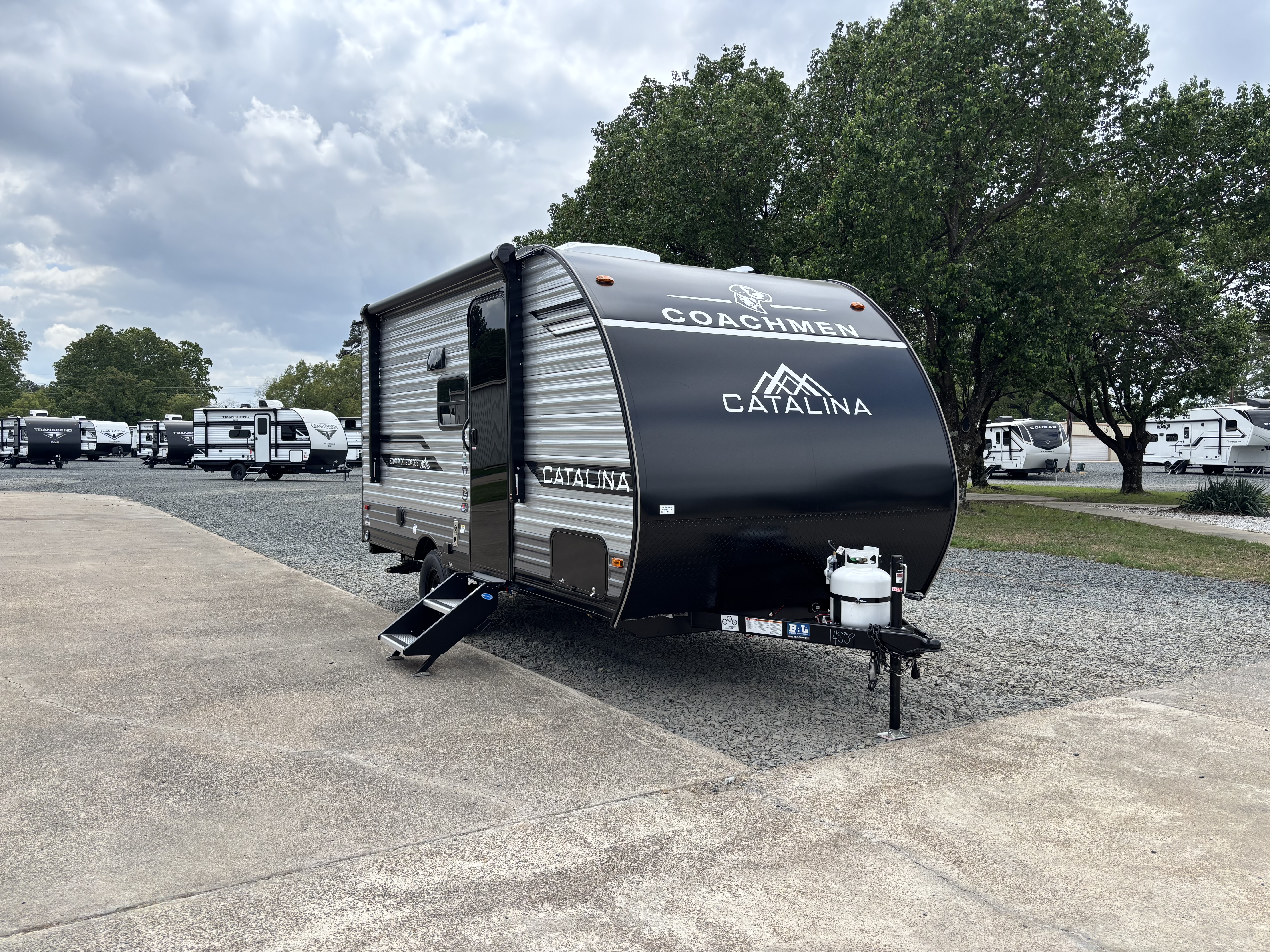 2026 Coachmen Catalina Summit Series 7 164BHX