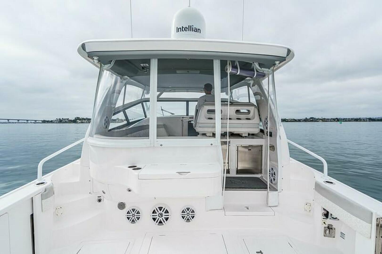 2022 Intrepid 477 Evolution - Image 20
