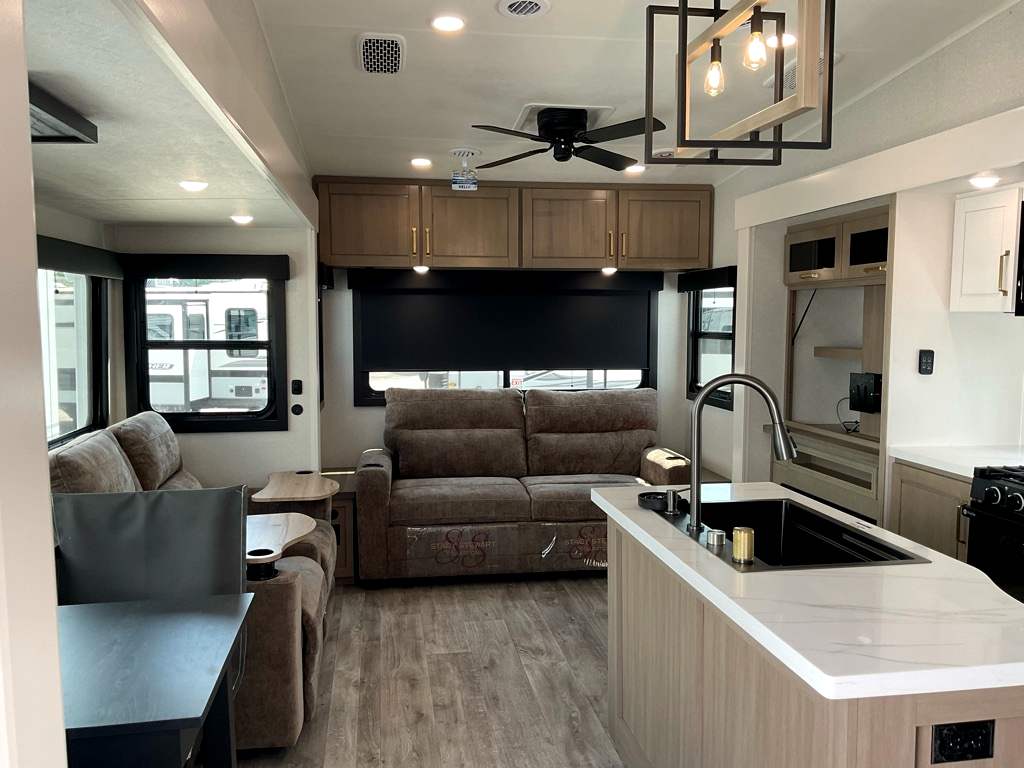 2026 JAYCO Eagle 321 RSTS - Image 12