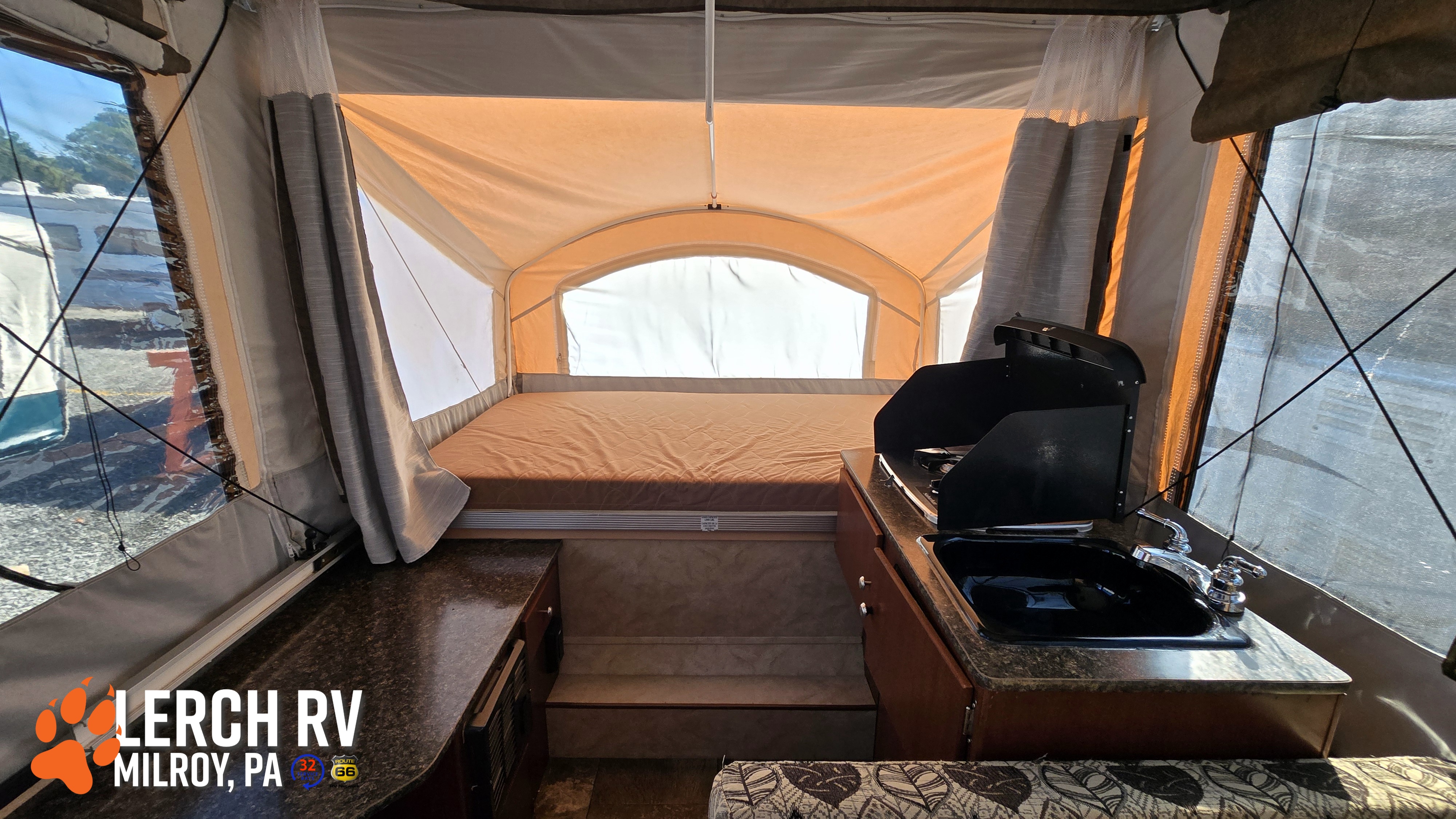 2016 Coachmen Clipper Sport 106 - Image 7