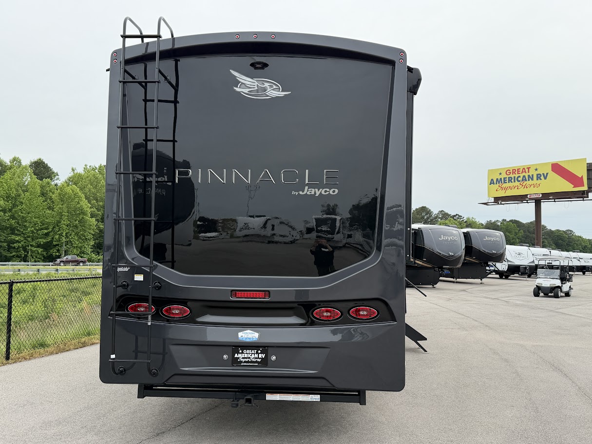 2026 JAYCO PINNACLE 39FLOK - Image 4