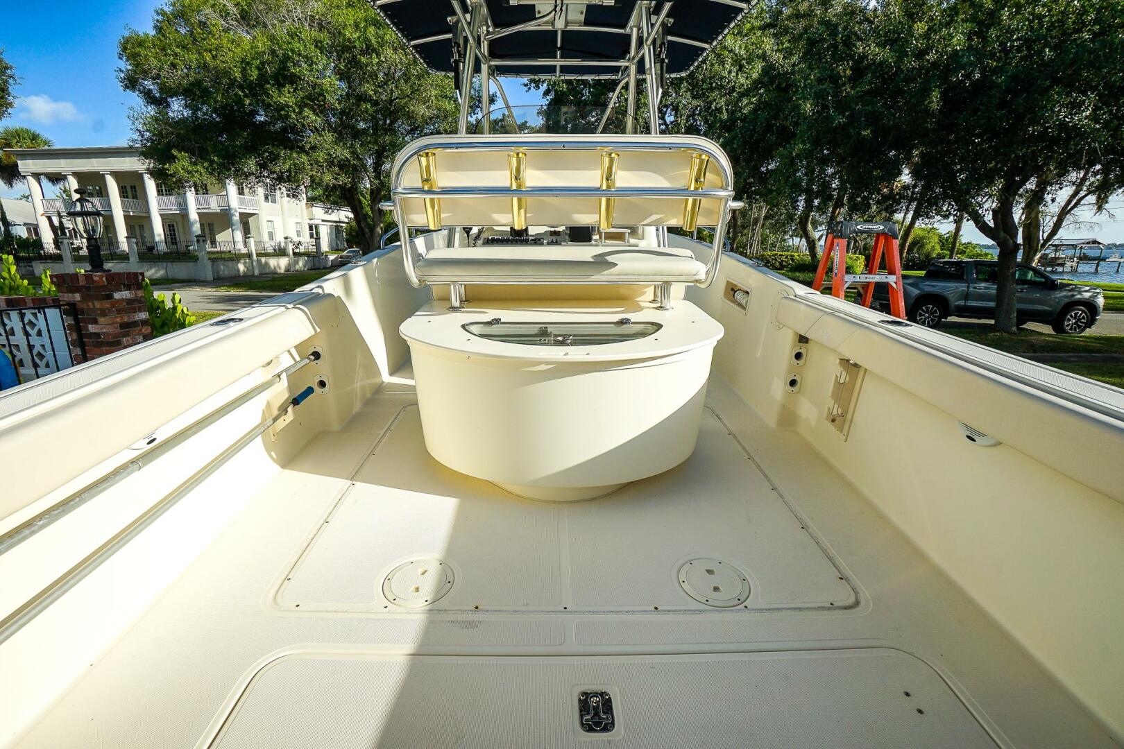 2007 Pursuit C280 - Image 39