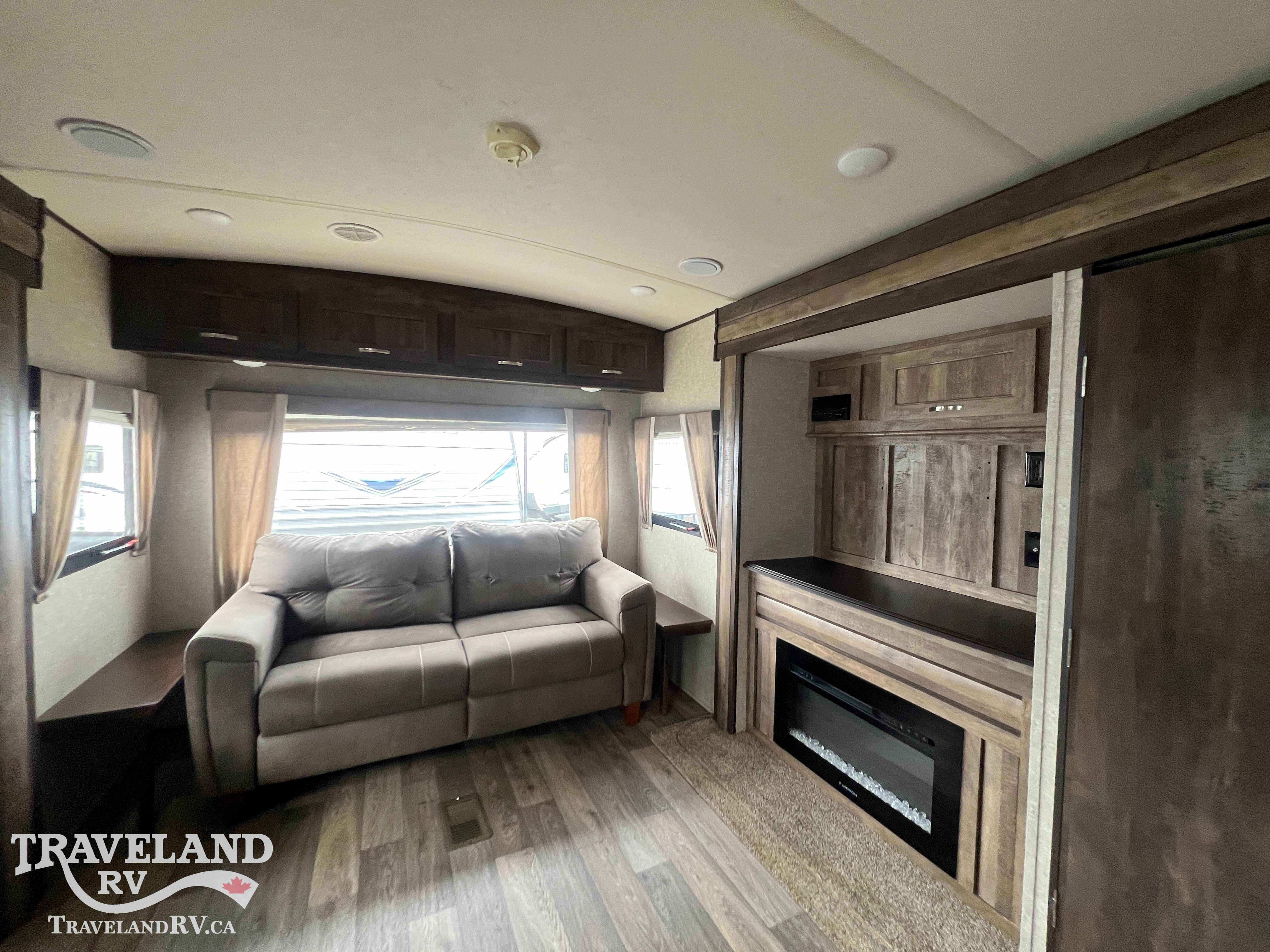 2019 Forest River Vibe 288RLS - Image 8