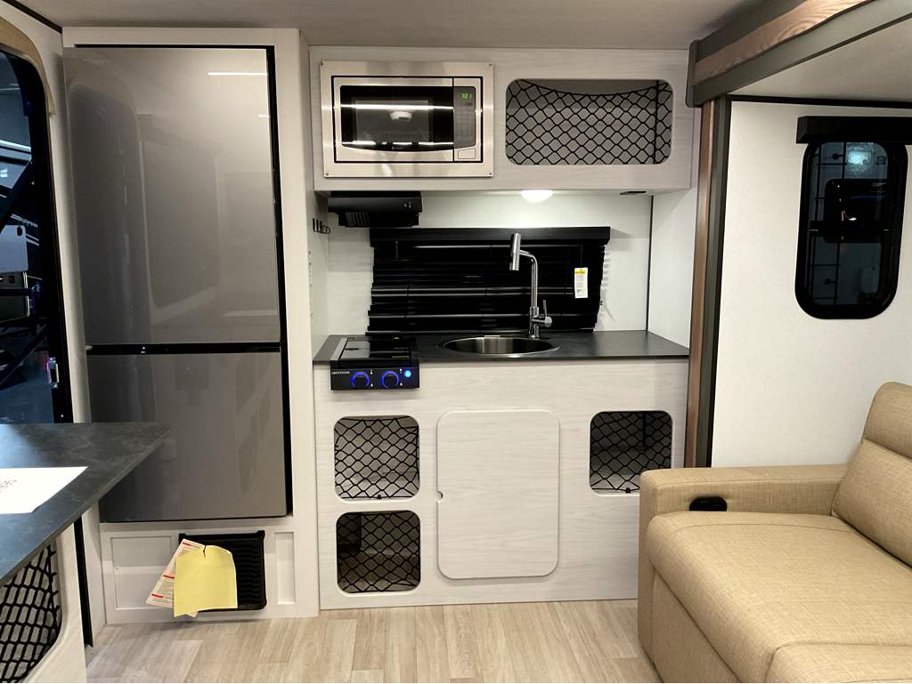 2026 KEYSTONE RV SPROUT 19 RKS - Image 20