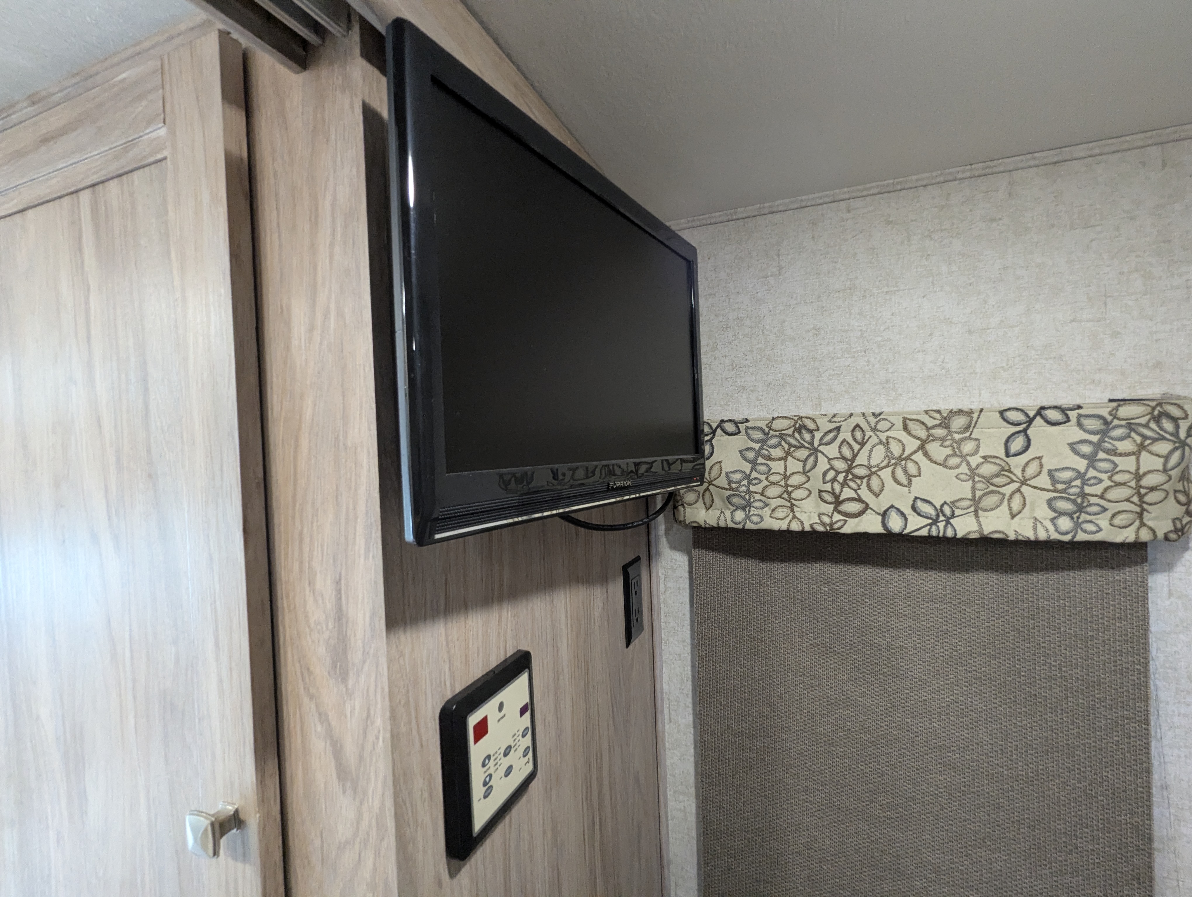 2019 Forest River Forester 2401R MBS - Image 23
