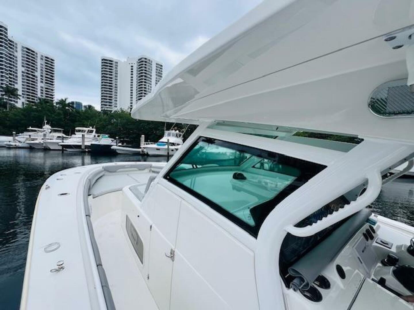 2018 Scout 380 LXF - Image 42