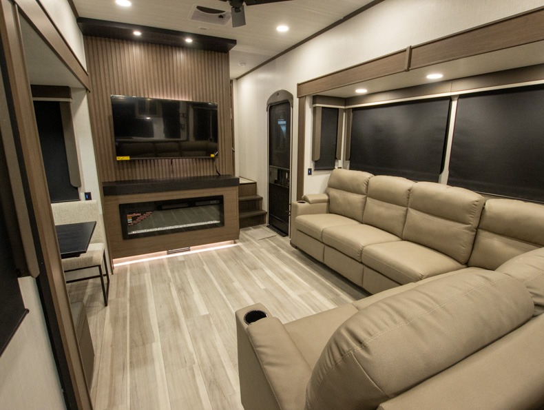 2026 Keystone Cougar 350LLK - Image 14