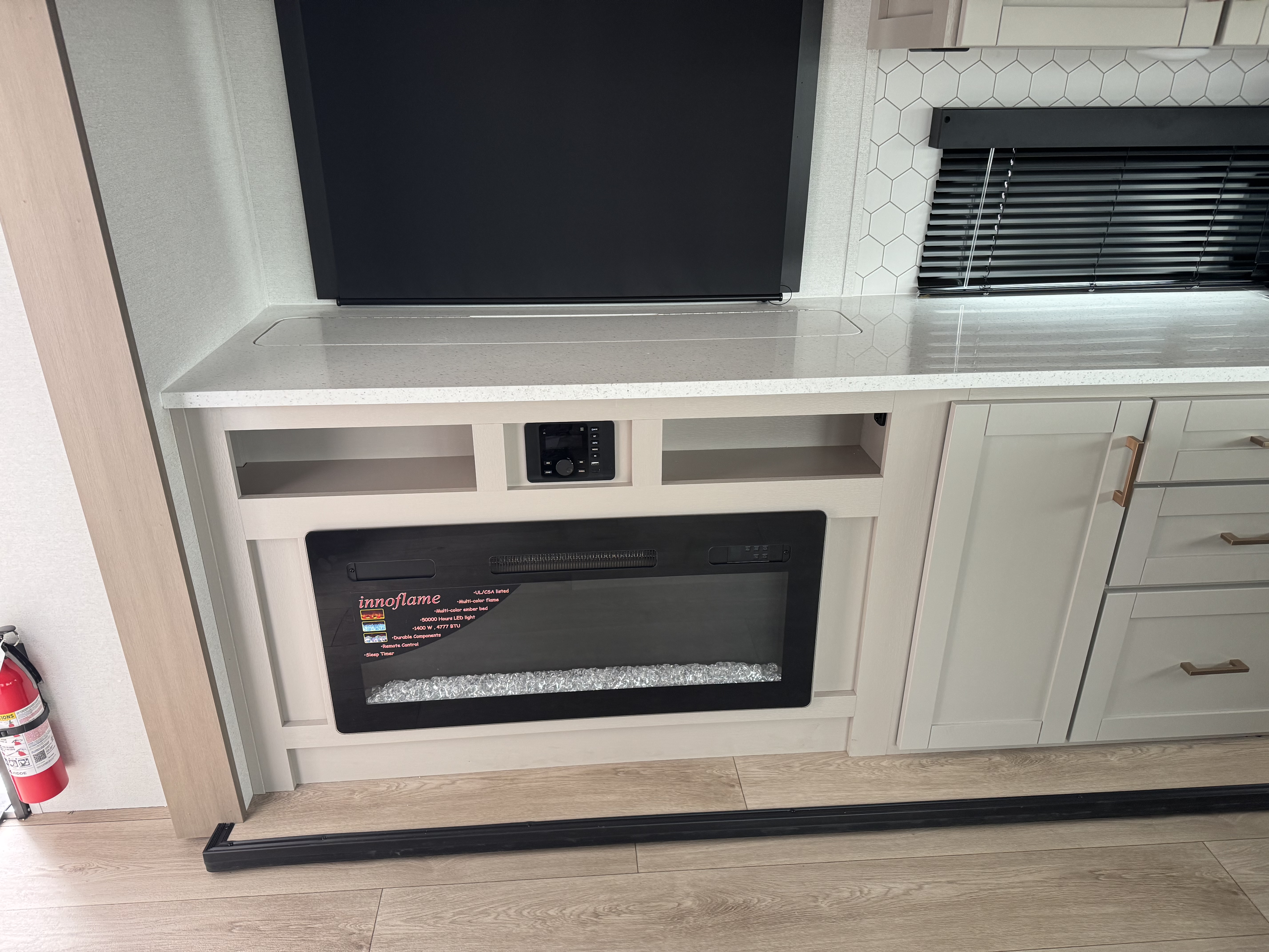 2027 JAYCO JAY FEATHER 27MK - Image 22