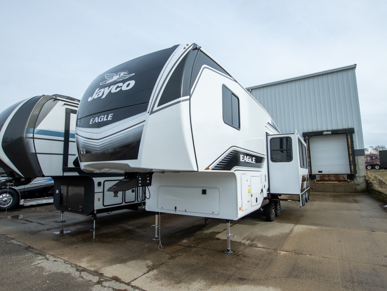2026 Jayco Eagle HT 26REC - Image 4