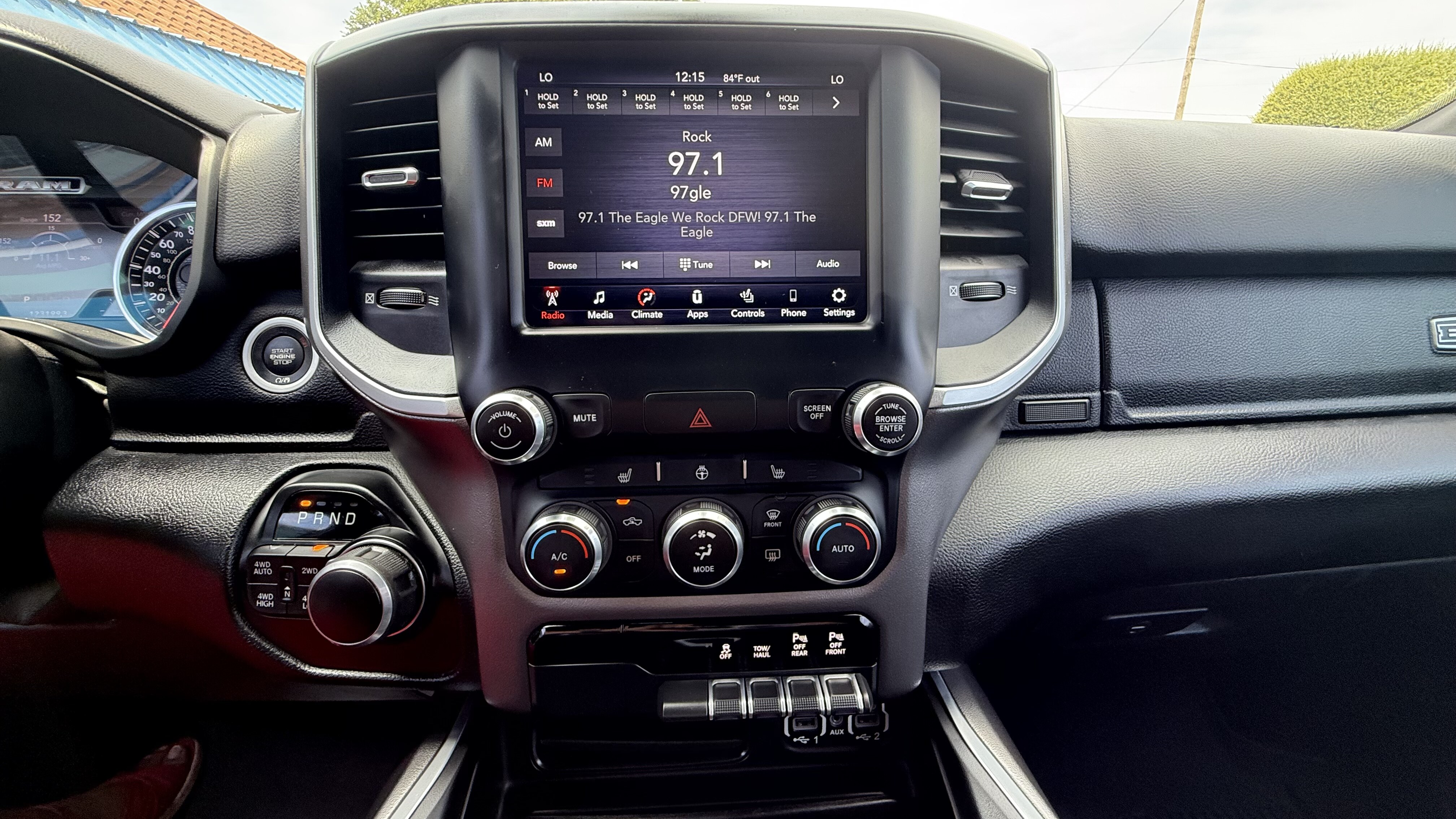 2020 Ram 1500 Pickup Crew Cab Bighorn/Lone Star 4WD - Image 28