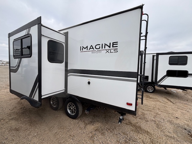 2025 Grand Design Imagine XLS 17MKE - Image 4