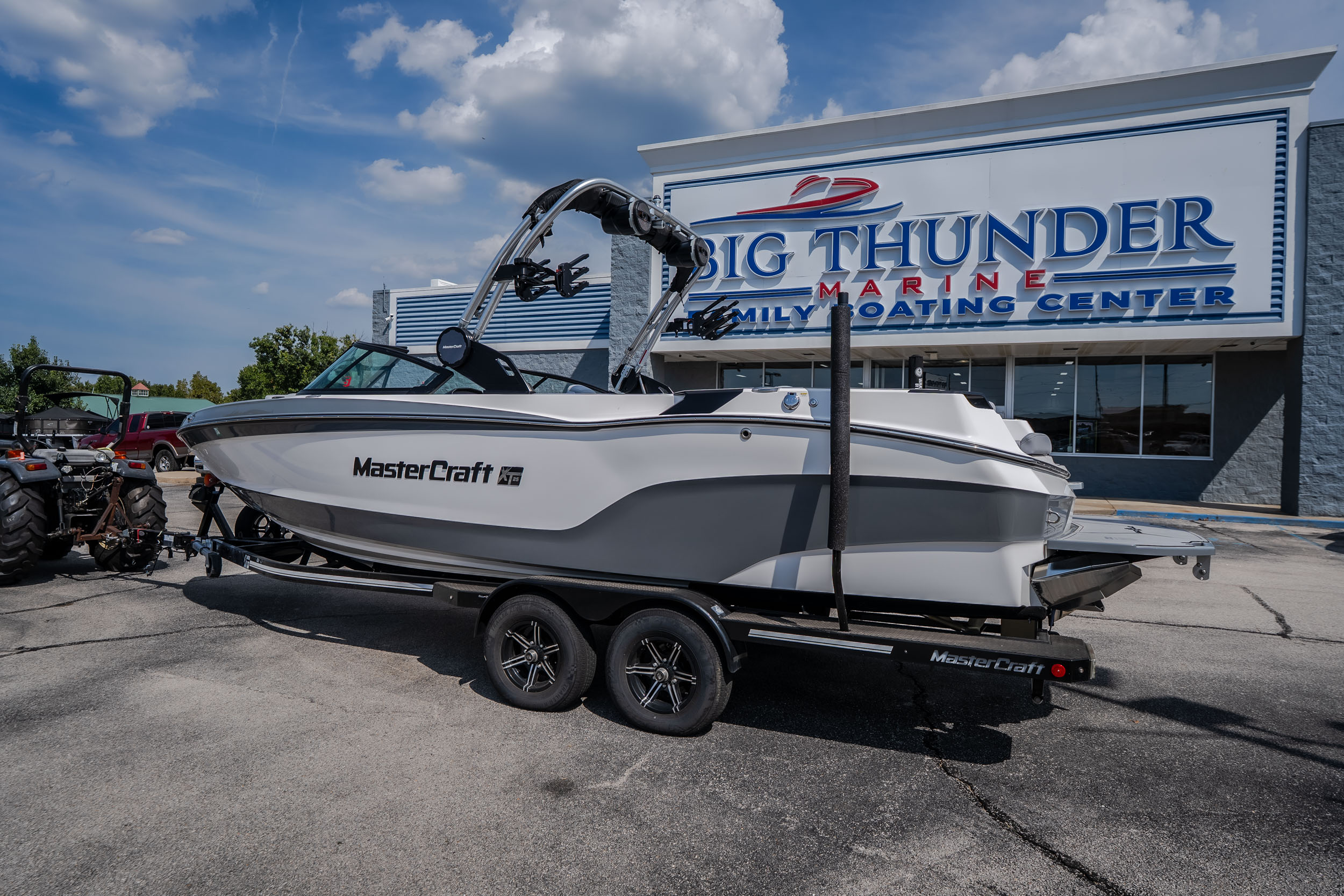 2024 MasterCraft XT25 - Image 57