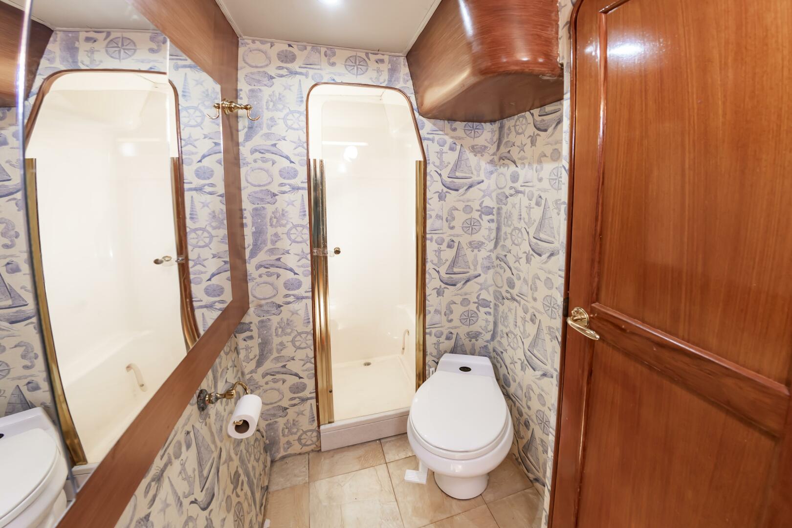 2001 Ocean Yachts 52 SUPER SPORT - Image 56