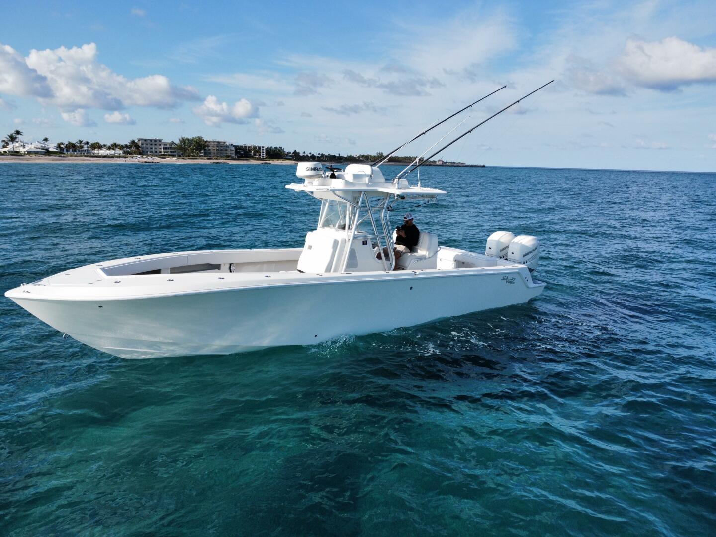 2017 SeaVee 340Z - Image 4