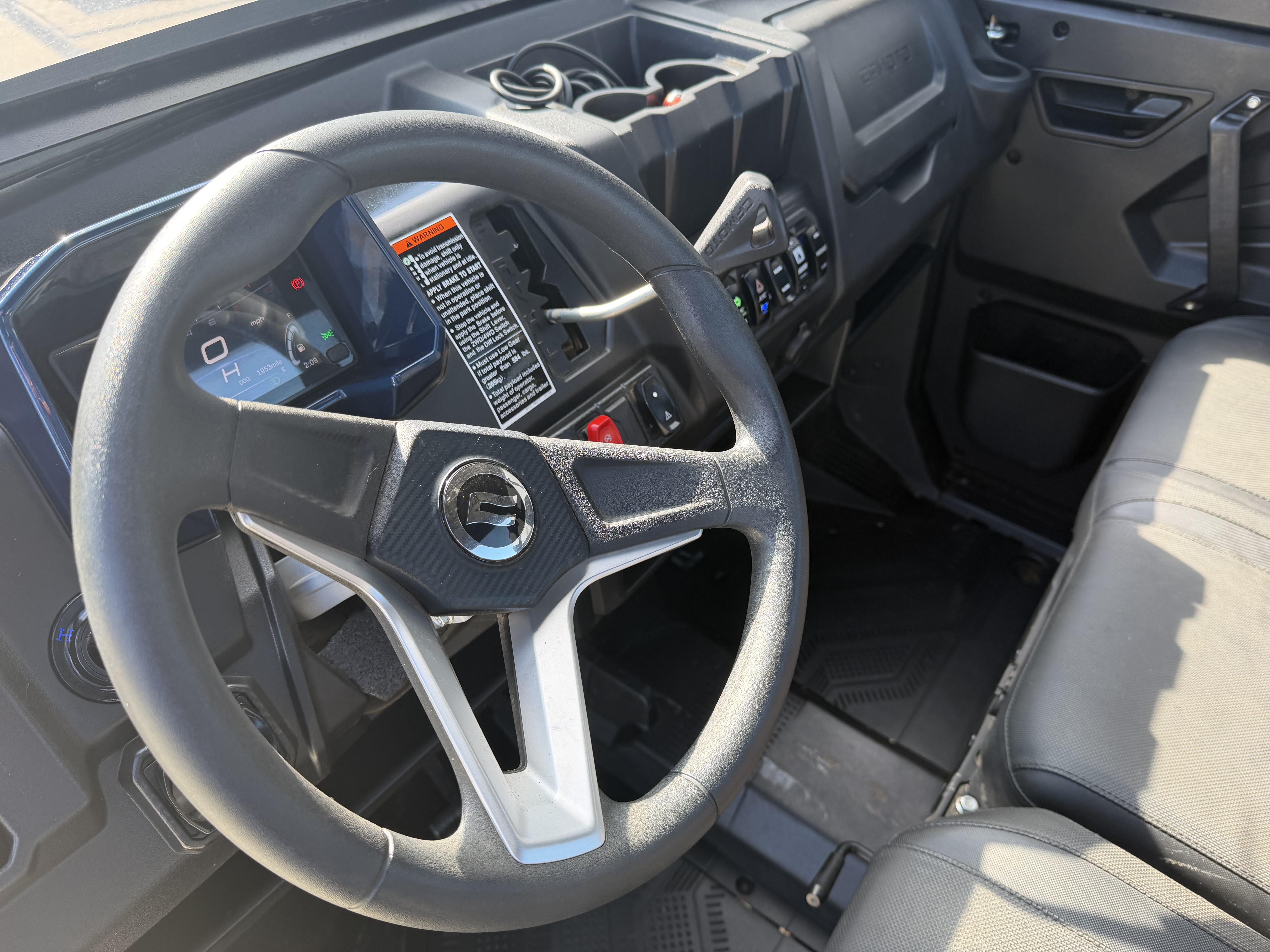2022 Cf Moto UForce 1000 Cab - Image 13