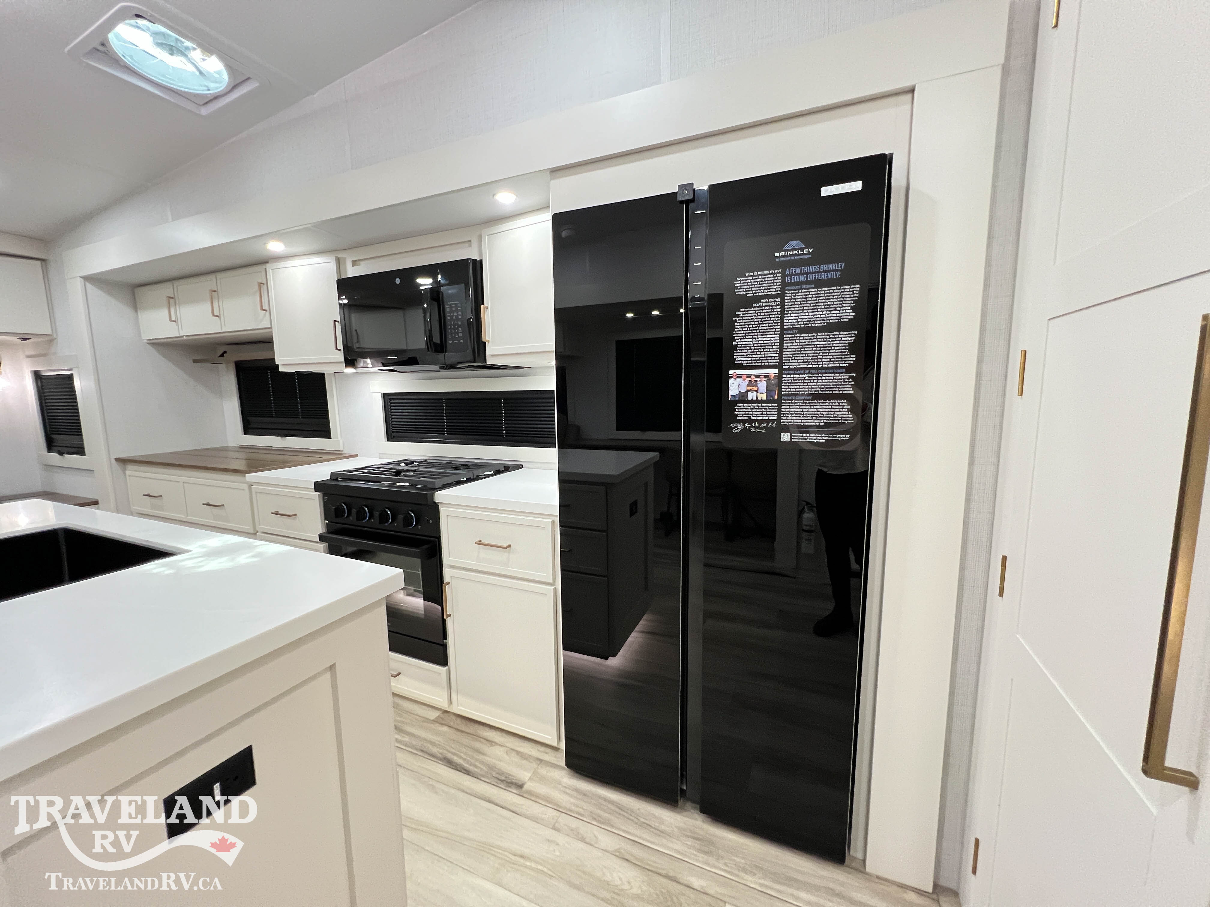 2027 Brinkley RV Model Z 2900 - Image 27