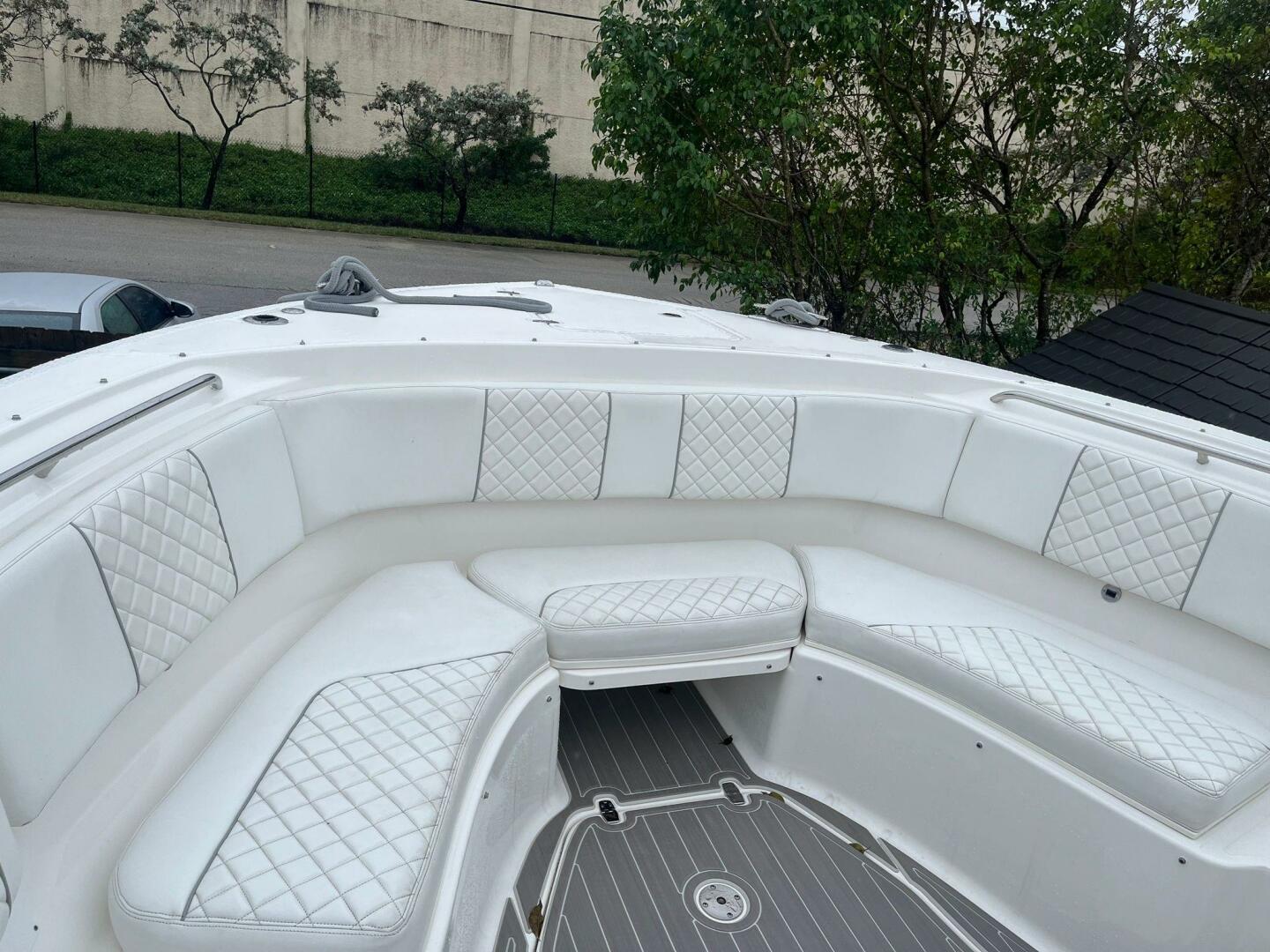 2021 Pursuit S378 - Image 6
