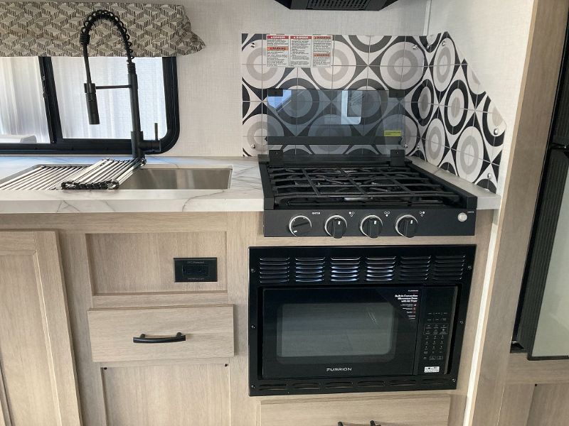2026 Forest River Sunseeker 3010DSF - Image 15