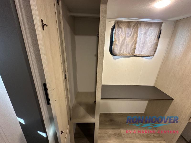 2026 COACHMEN 5320BEDS - Image 13