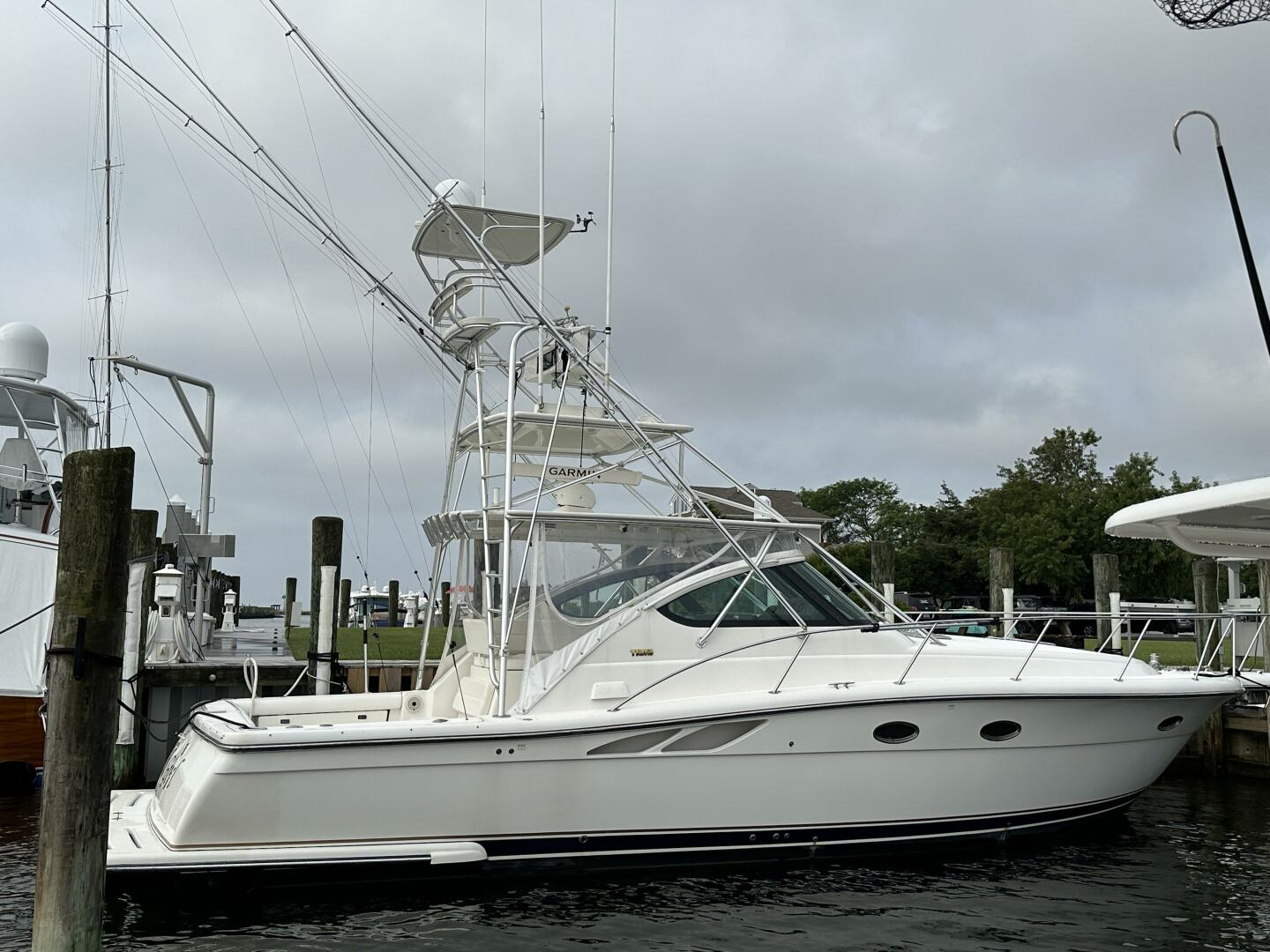 2001 Tiara Yachts 3800 Open - Image 8