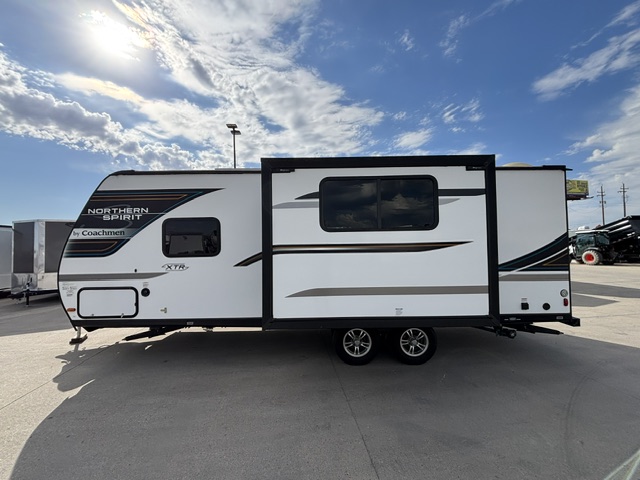 2022 Coachmen Northern Spirit XTR 2145RBX - Image 5
