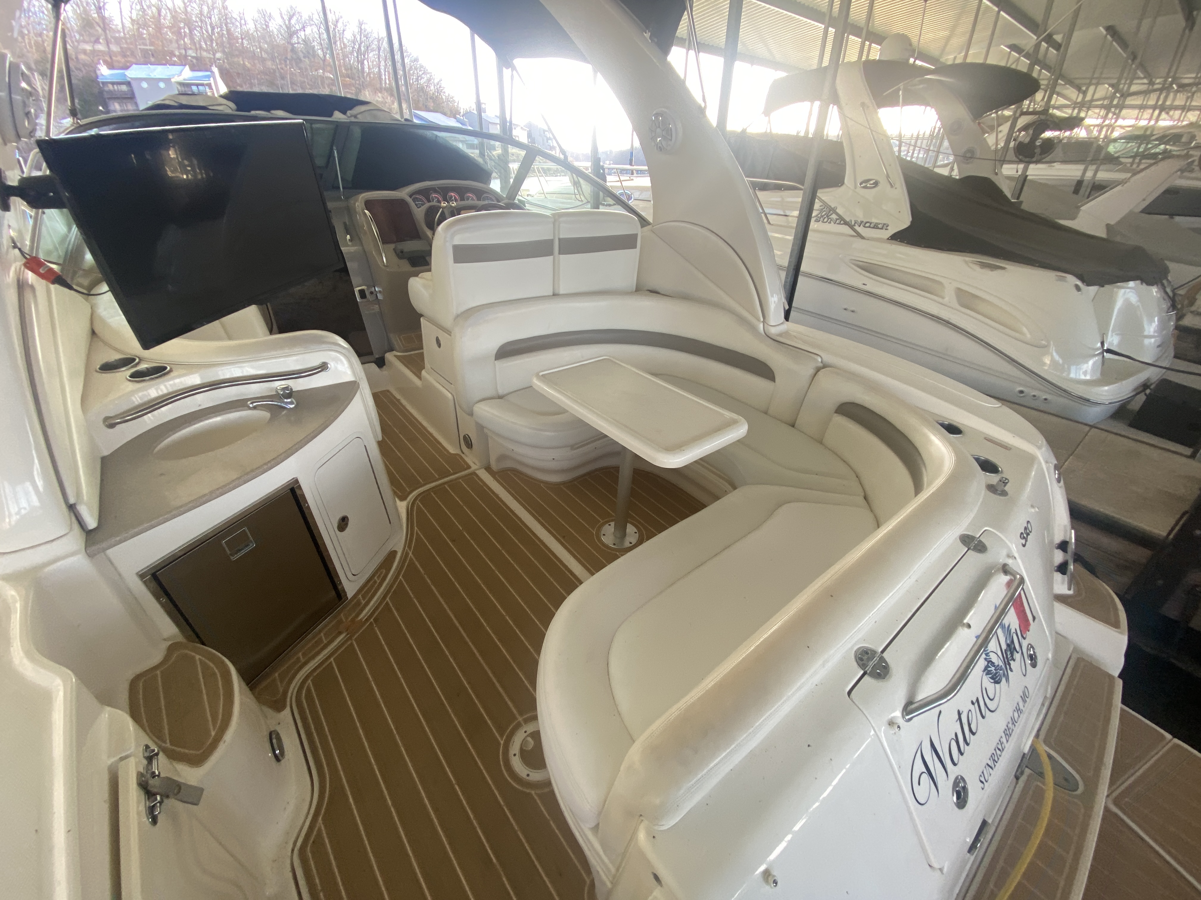 2004 Sea Ray Sundancer 320 - Image 15