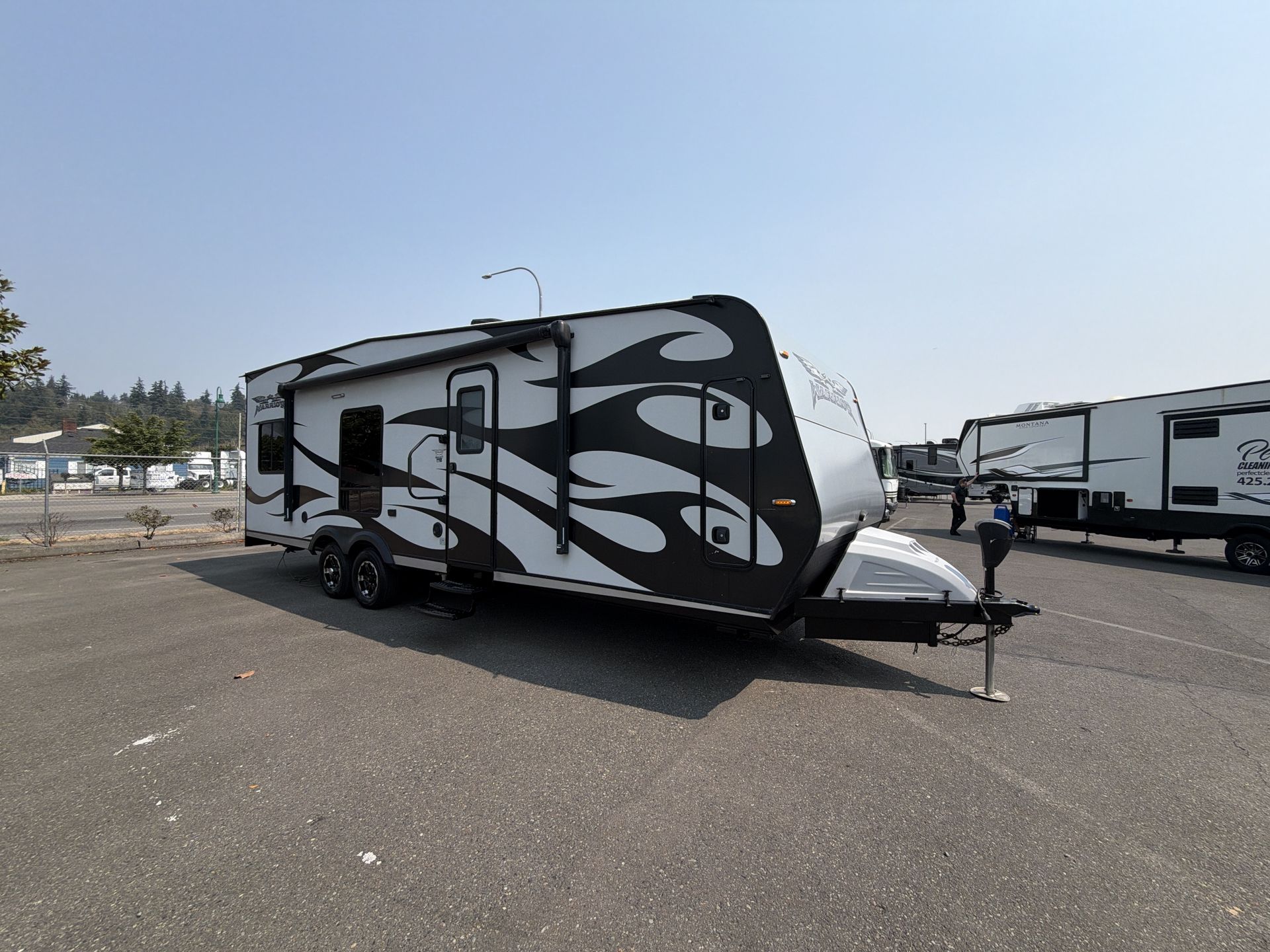 2019 OMEGA RV WEEKEND WARRIOR SS2300