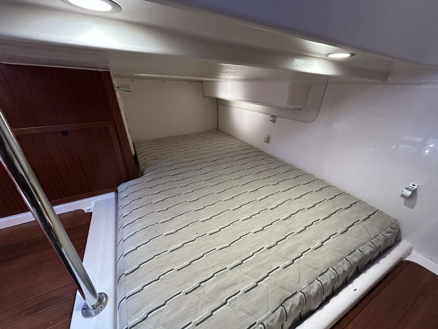 2018 Pursuit OS 385 Offshore - Image 22