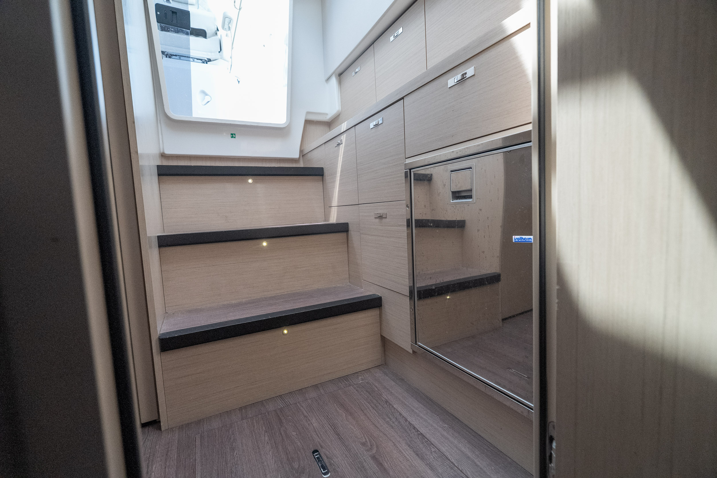 2024 Jeanneau DB37 OB - Image 54