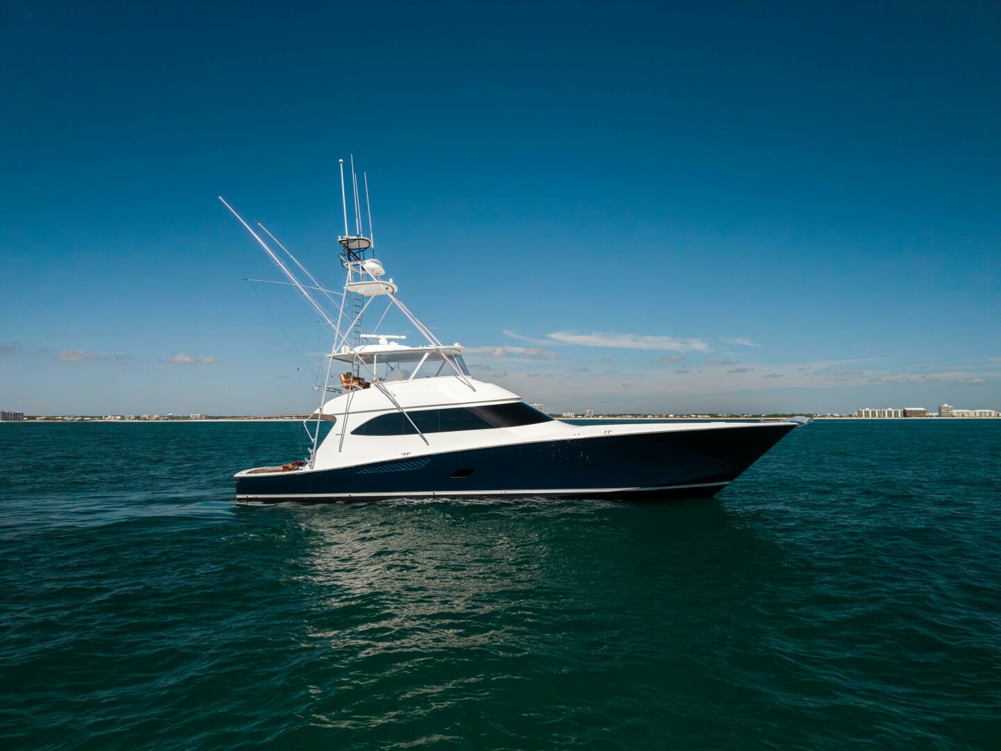 2013 Viking 76 Convertible - Image 1