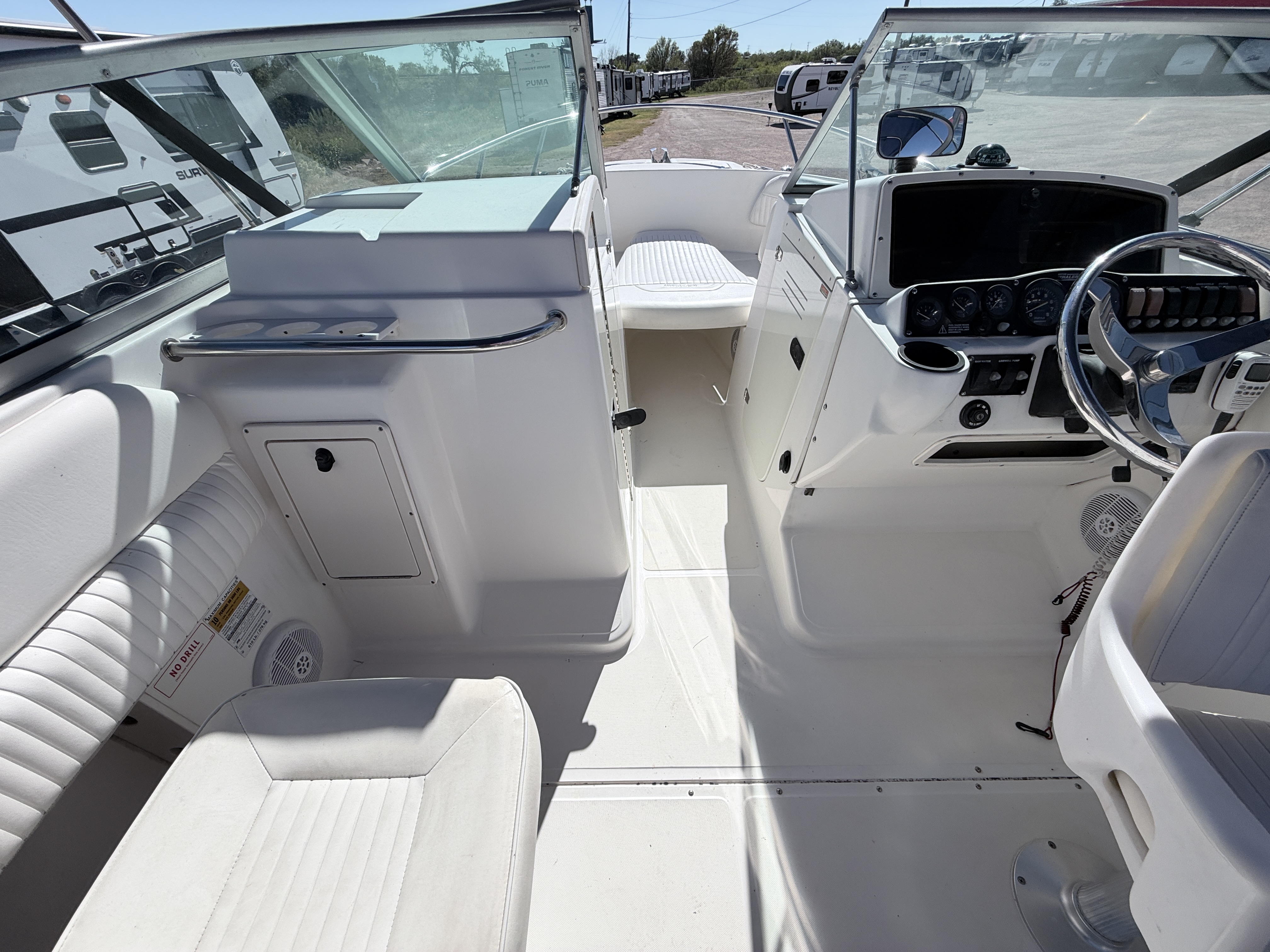 2003 BOSTON WHALER 210 VENTURA - Image 15