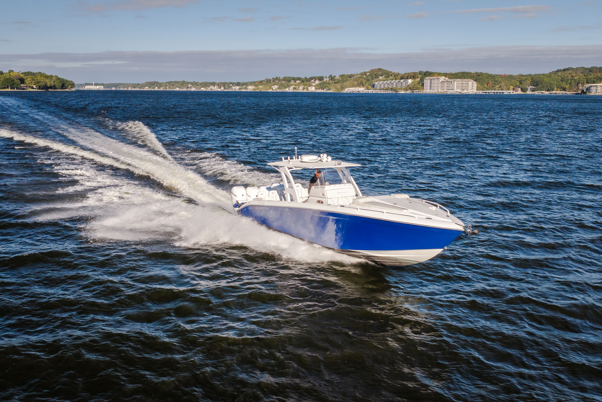 2017 Midnight Express 39 Cuddy  - Image 5