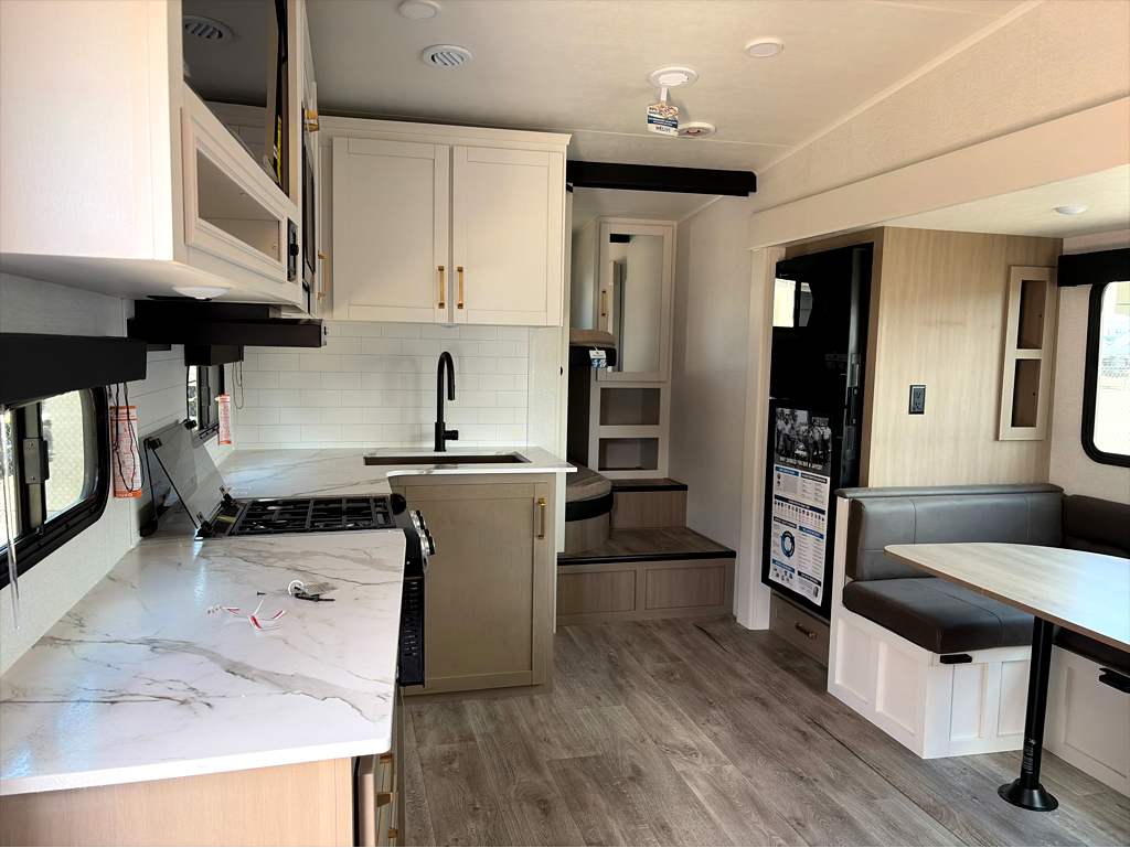2027 JAYCO EAGLE SLE 28BHU - Image 9