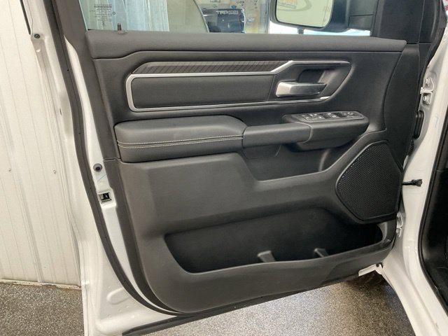 2026 Ram 1500 Big Horn 4x4 Crew Cab 5'7" Box - Image 12