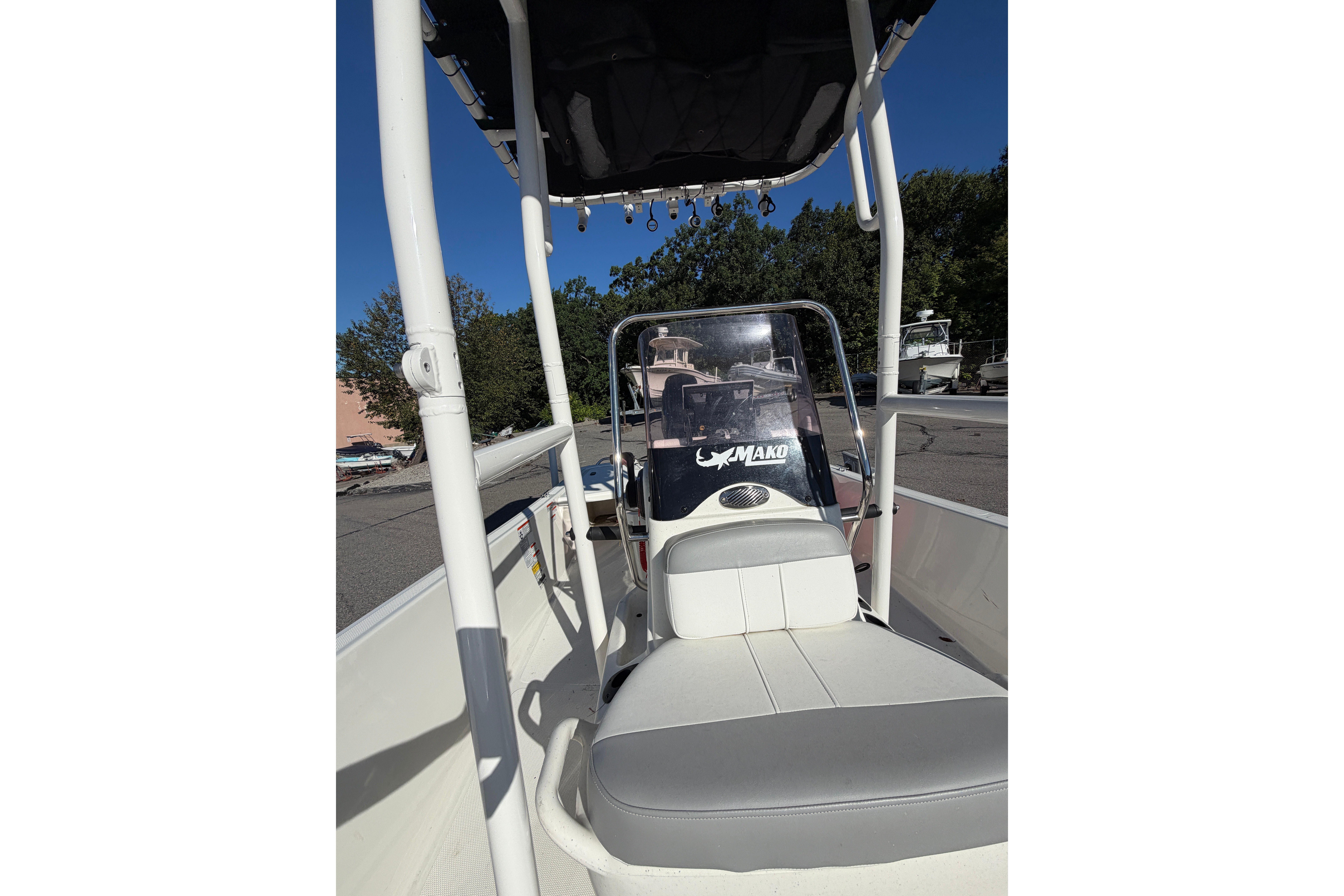 2019 Mako Pro Skiff 17 CC - Image 26