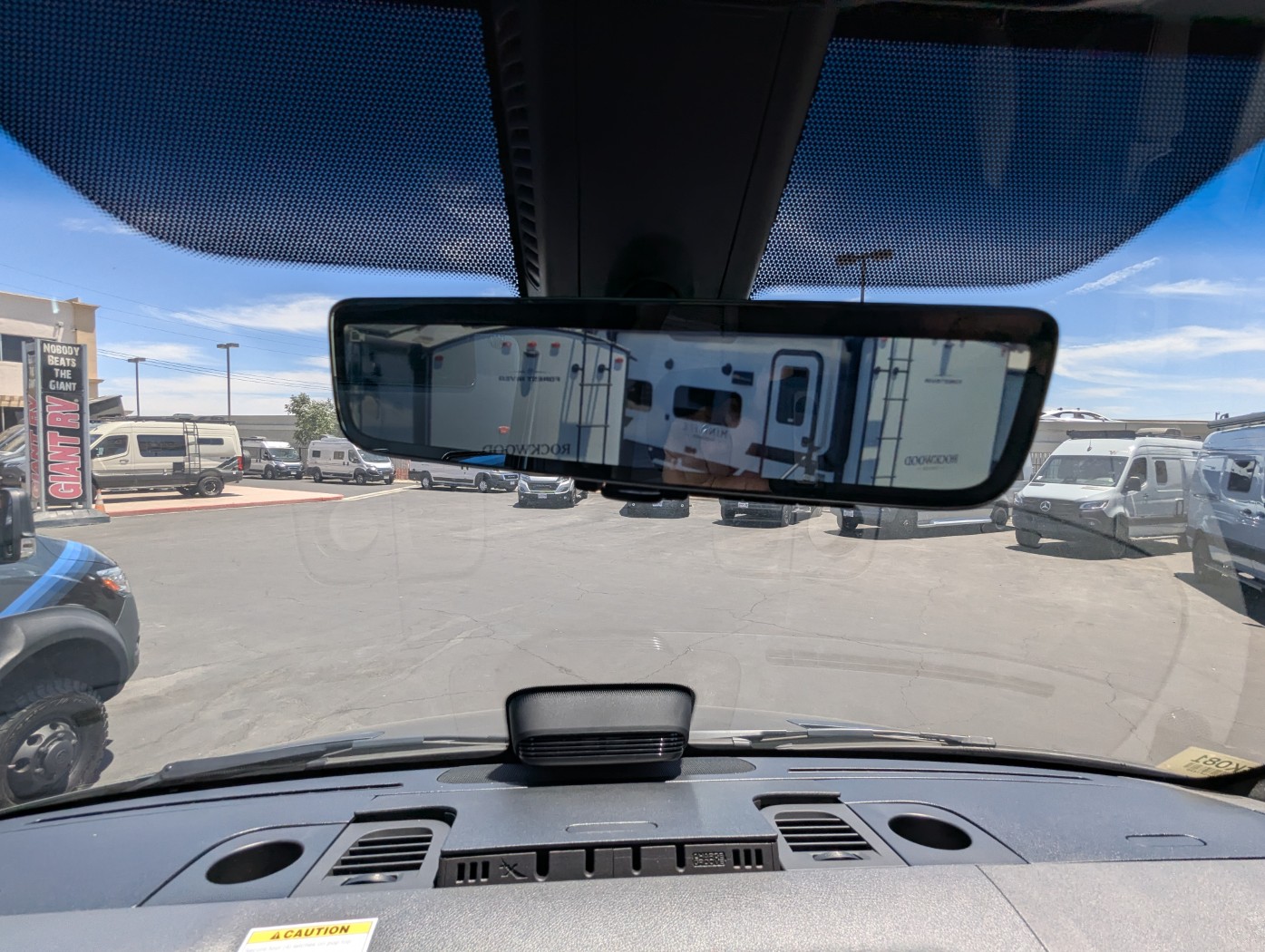 2026 Winnebago EKKO Sprinter 23B -Pop-Top AWD - ATH Edition - Image 23