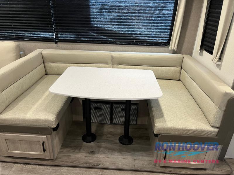 2026 COACHMEN CATALINA 273DBHCKLE - Image 7