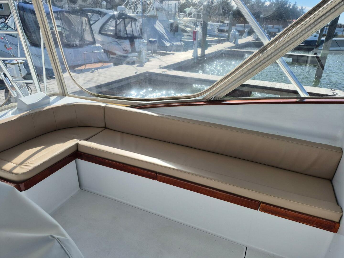 2005 Custom Carolina 40 DeSanti - Image 61