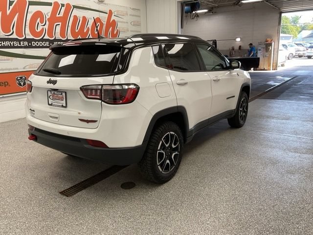 2025 Jeep Compass Trailhawk 4x4 - Image 5