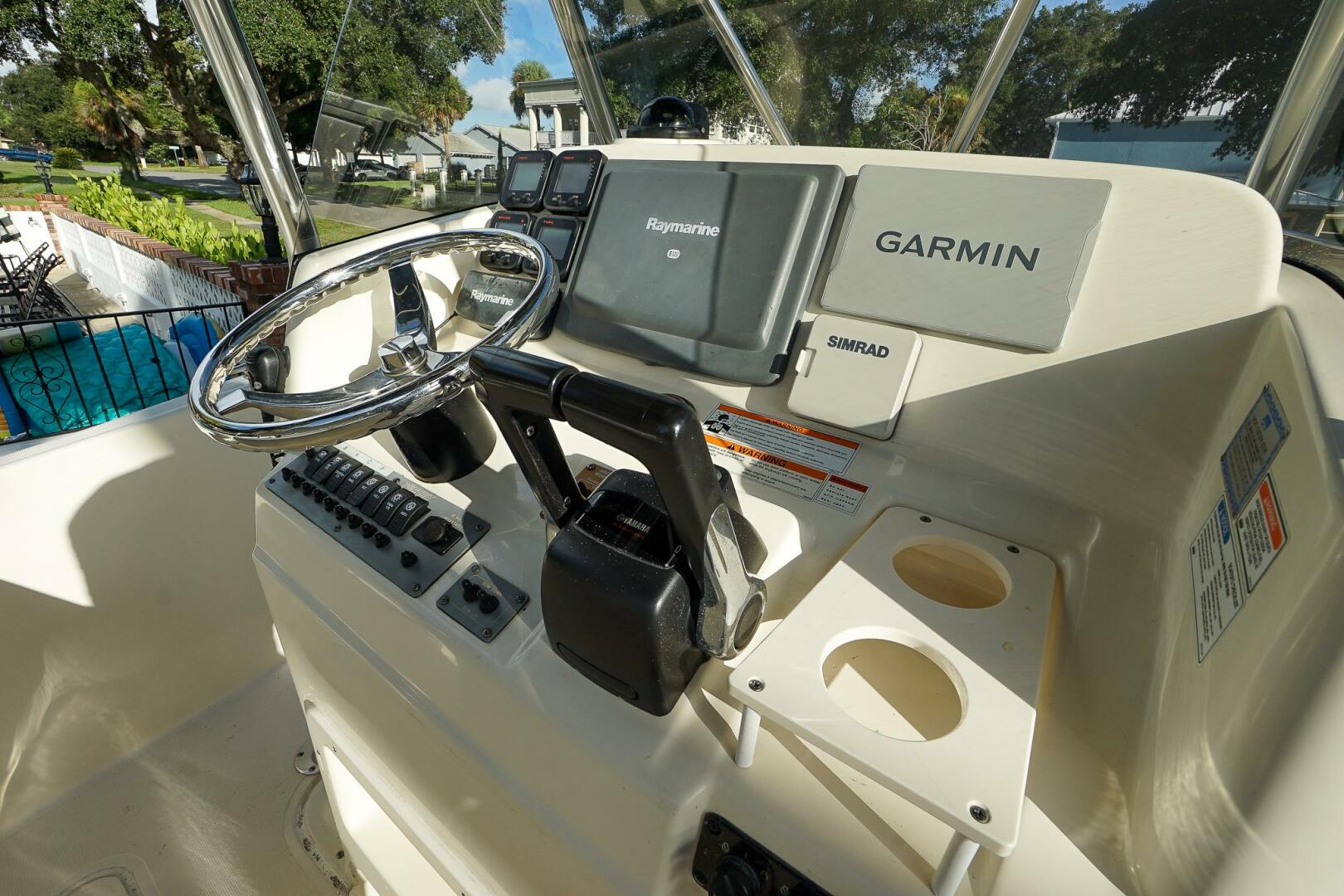 2007 Pursuit C280 - Image 33