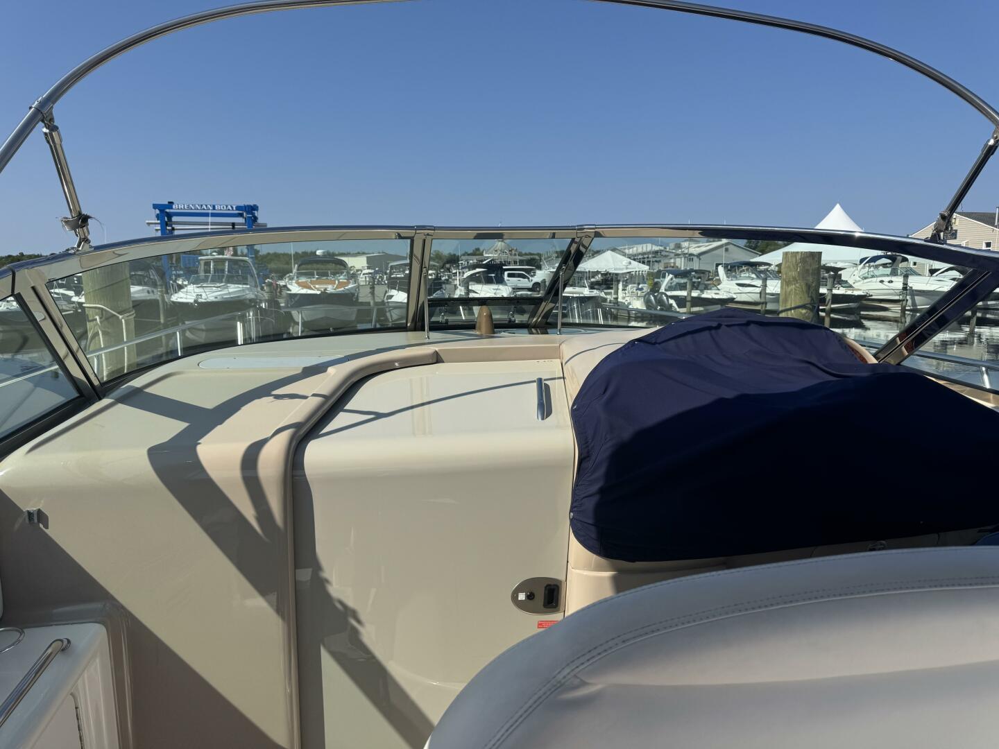 2002 Sea Ray 360 Sundancer - Image 16