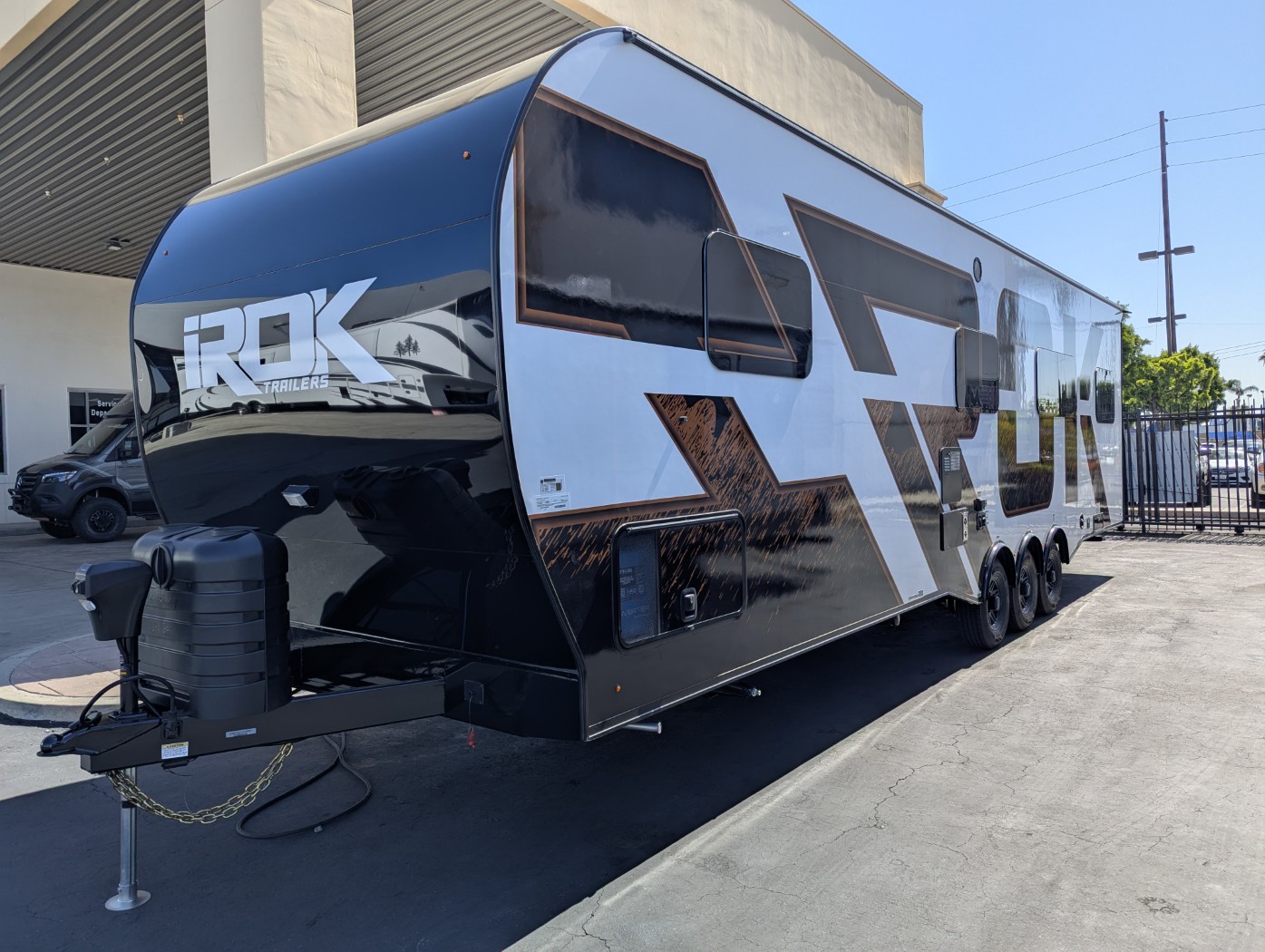 2026 IROK Trailers IROK 3218RACE - Image 3